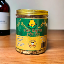 Load image into Gallery viewer, Bắp Tỏi Ớt Rang - Cripsy Spicy Corn with Garlic - Bếp Ông Bụi