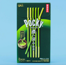 Load image into Gallery viewer, Pocky Biscuit Sticks - Rich Matcha | Bánh Que Matcha Nhật Bản - Bếp Ông Bụi