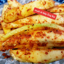 Load image into Gallery viewer, Muối Ớt Bếp Ông Bụi ( BOB - ALL PURPOSE SPICES) - Bếp Ông Bụi