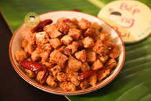 Load image into Gallery viewer, Tóp Mỡ Mắm Ớt Giòn Rụm | Spicy Pork Rinds - Bếp Ông Bụi 
