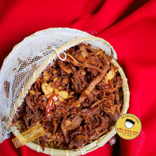 Load image into Gallery viewer, Heo Sấy Tỏi Cay (spicy GARLIC PORK JERKY) - Bếp Ông Bụi 
