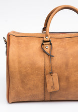 Load image into Gallery viewer, Handmade Leather Travel Bag - Fashionable travel bag - Bếp Ông Bụi 
