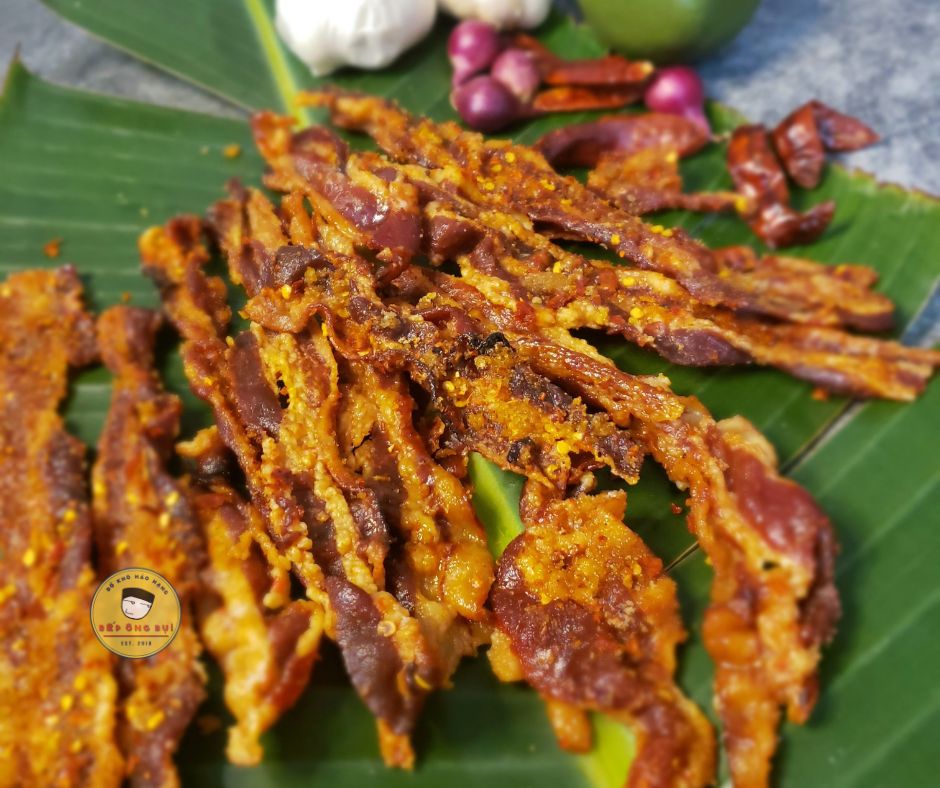 Khô Ba Rọi Chua Cay (Spicy Bacon-Pecan) HOT NEW ITEMS - Bếp Ông Bụi 